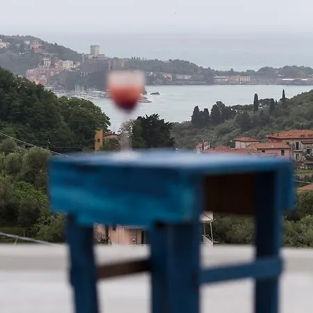 Apartment Da Rita San Terenzo